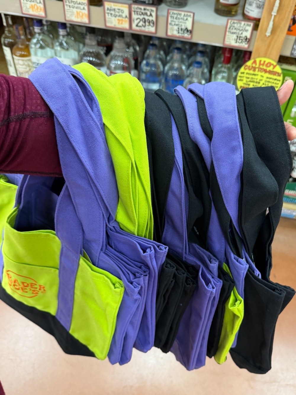 Ten Trader Joe’s totes. NWT